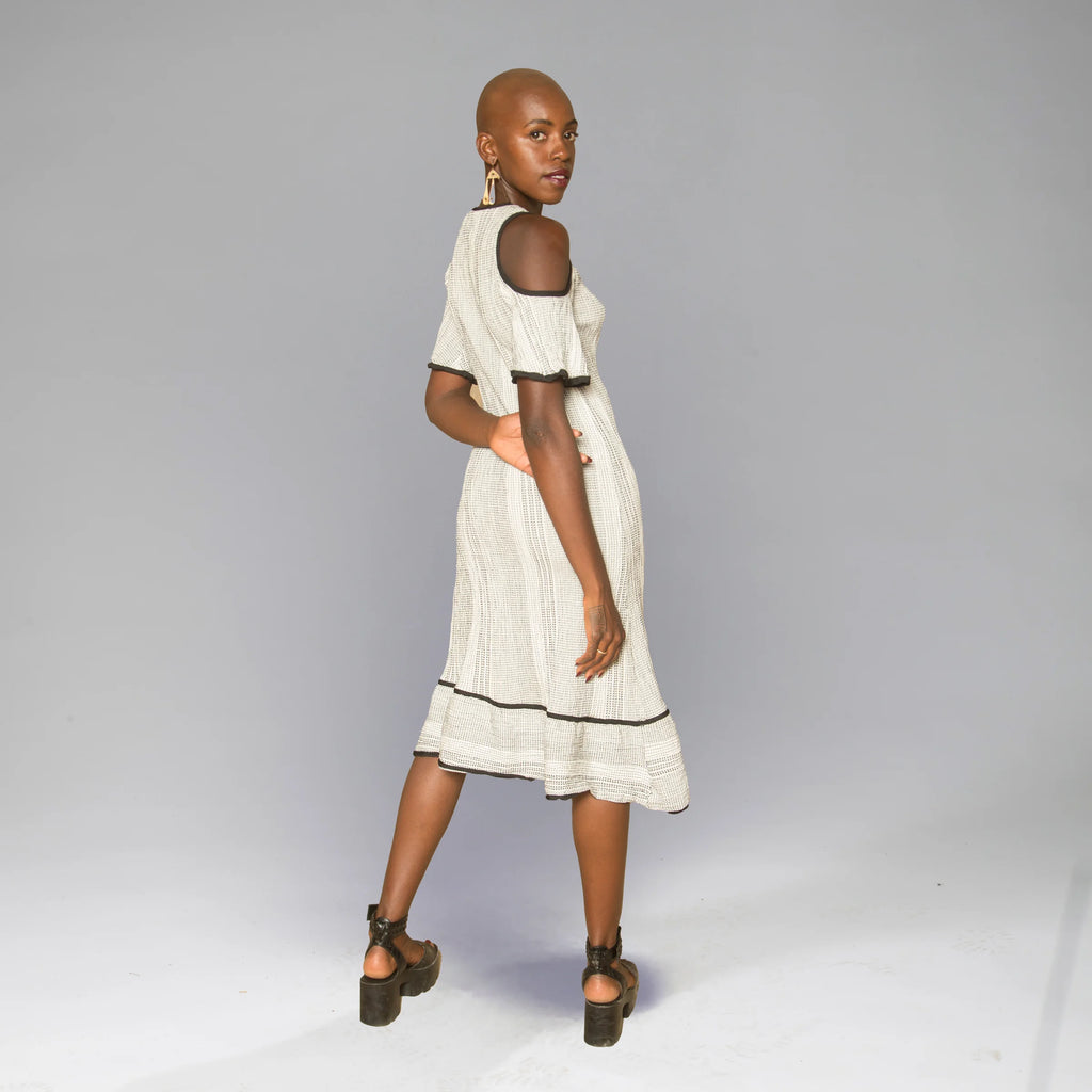 Summer Gudri Dress (Creme)