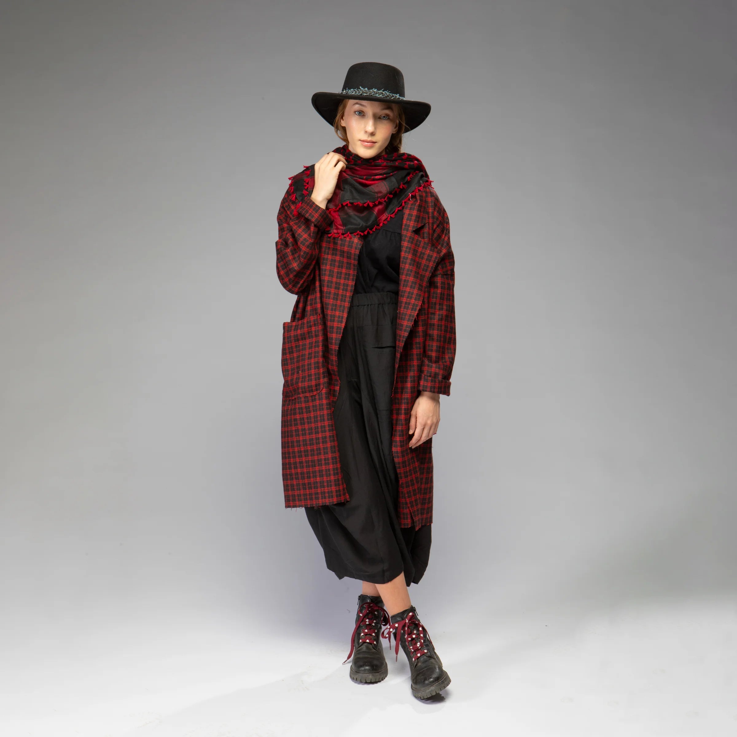 Women's Wool Plaid Jacket (Red/Black)
