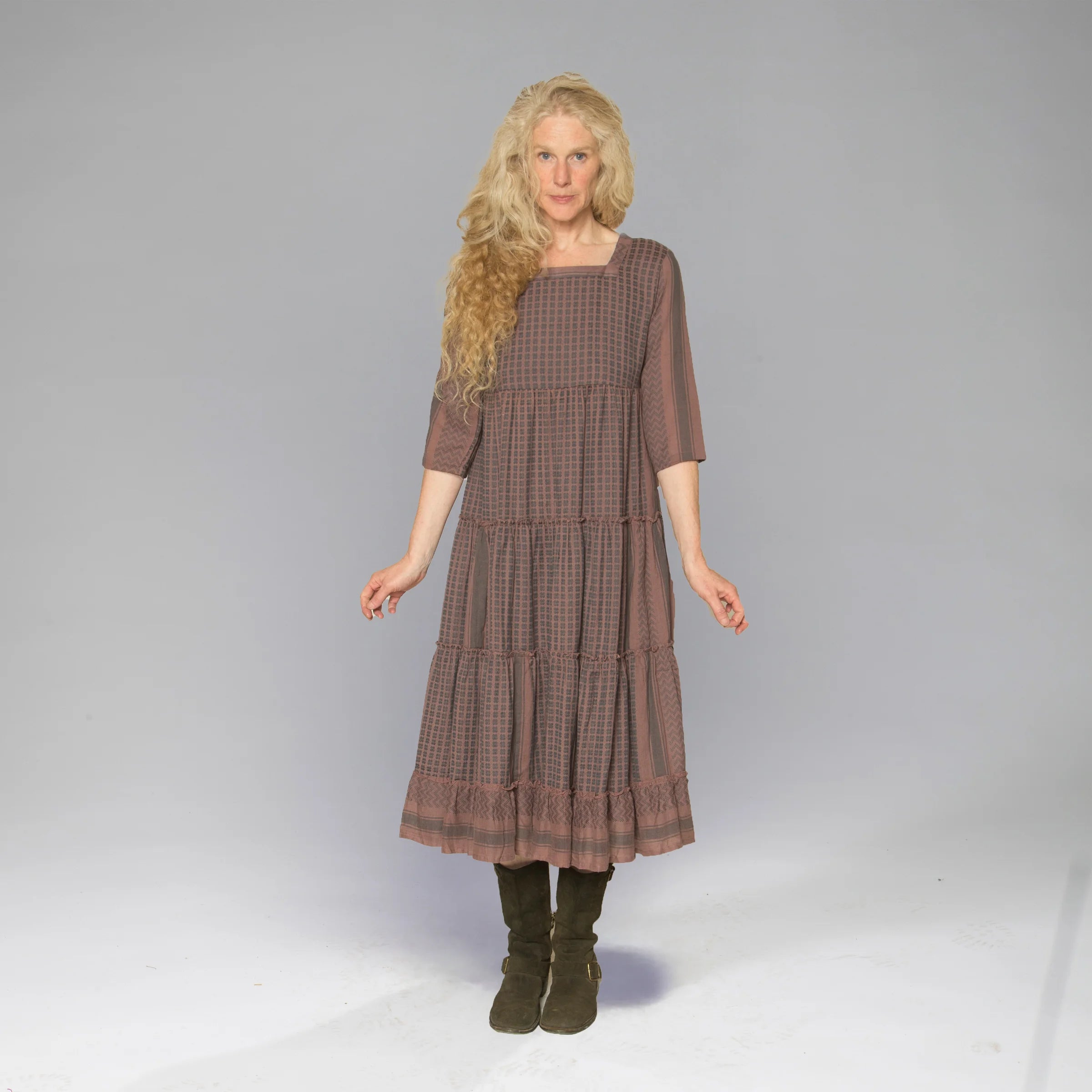 Kufiyeh Dress (Plum)