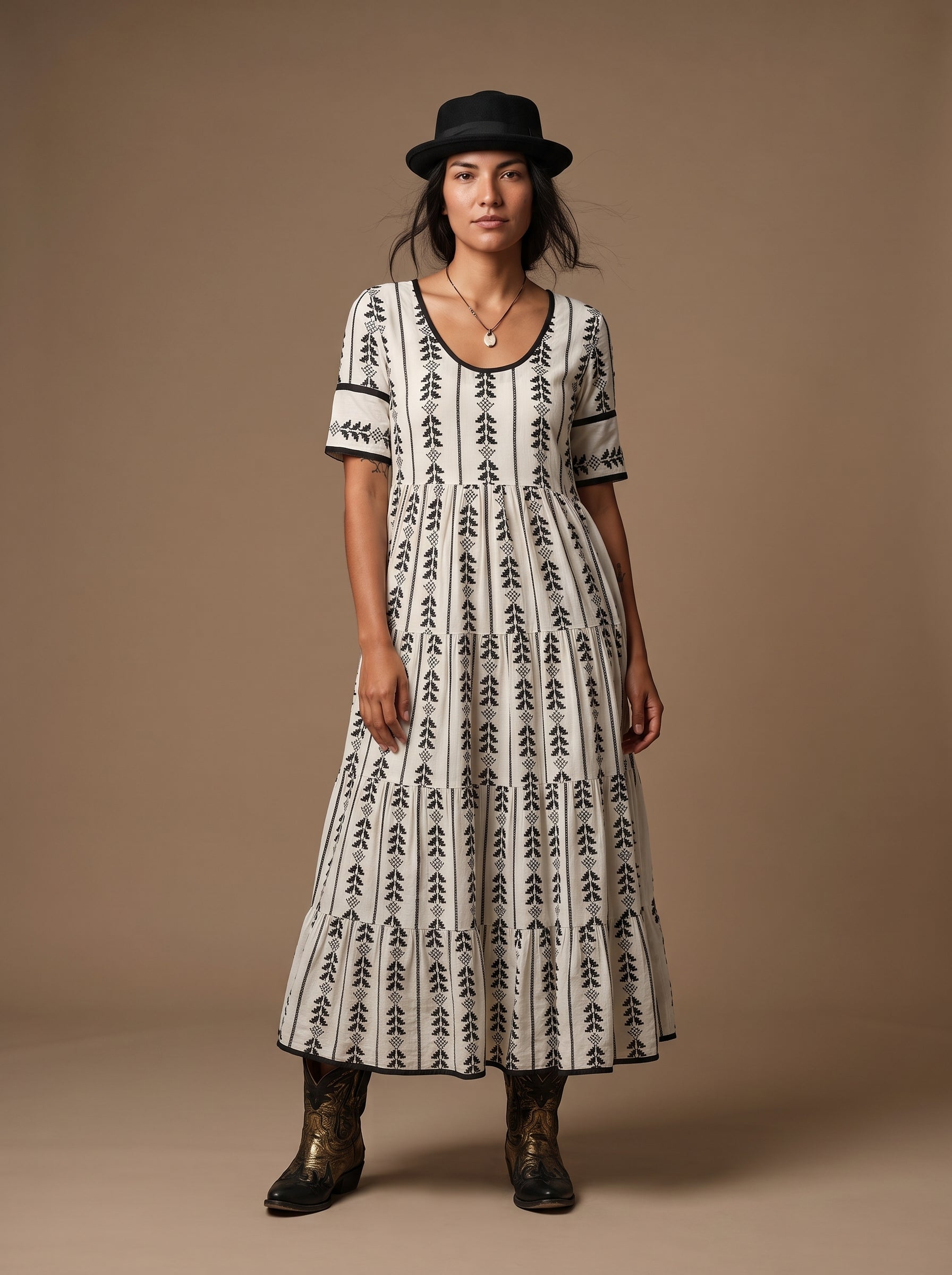 Sumeria Dress with sleeves ( White & Black )